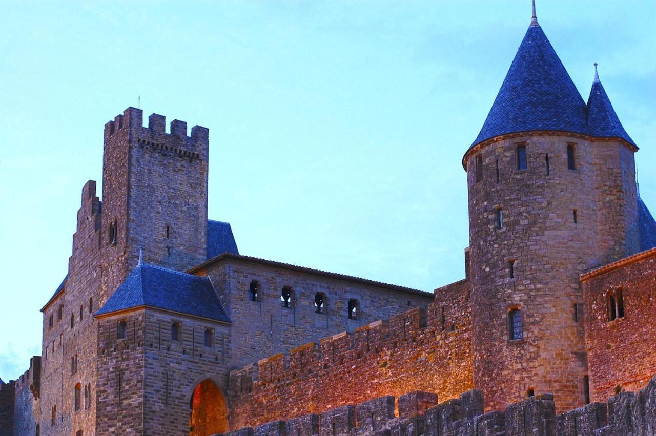 Tout Confort ! Climatisation, Centre-Ville, Parking, Terrasse, Wifi, Netflix Carcassonne Exterior foto
